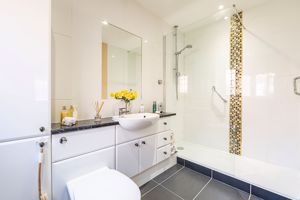 Photo 18- click for photo gallery